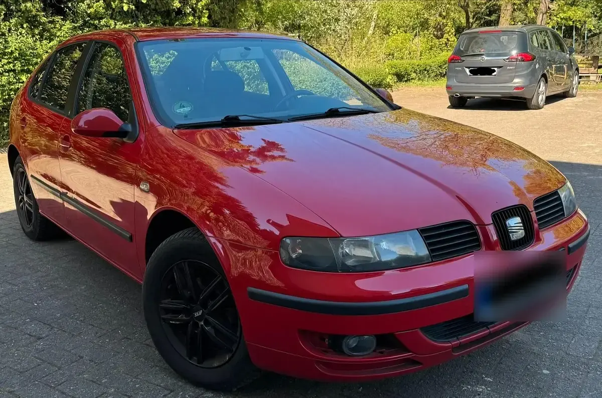 Occasion Seat Leon 105 ch (77 kW) 2005 Rouge Citadine