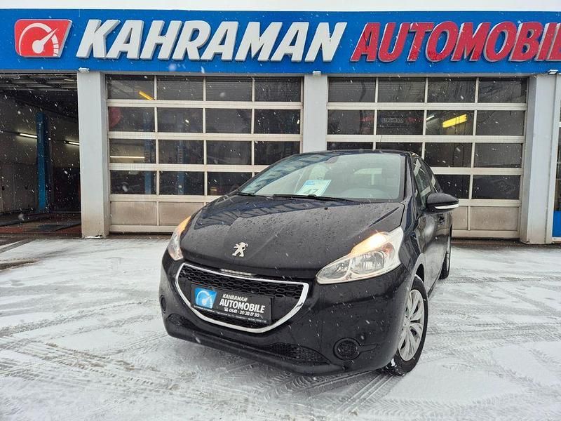 Schwarz Gebraucht 2015 Peugeot 208 Active Kleinwagen | 6.999 € (Etwas zu teuer) - Bild 1/4