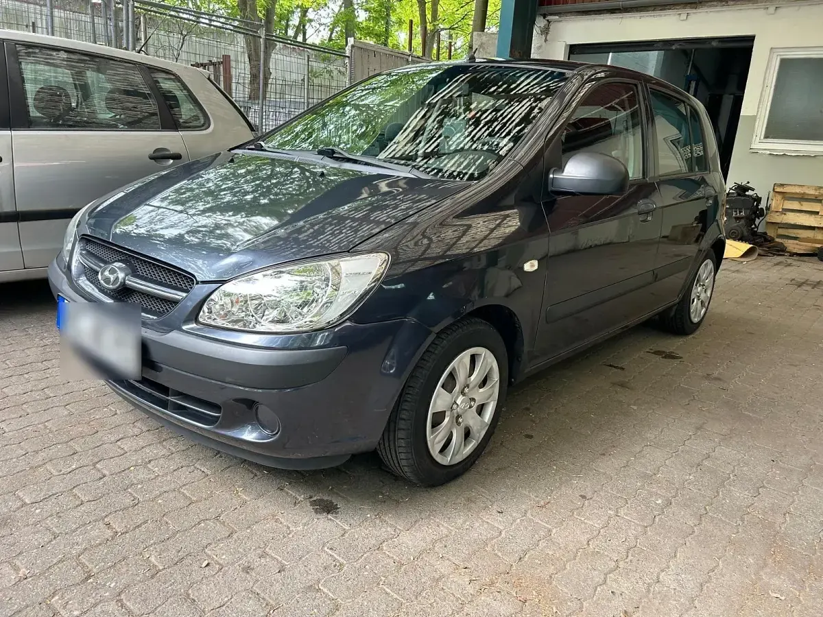 Gebraucht Hyundai Getz 67 PS (49 kW) 2009 Grau Kleinwagen