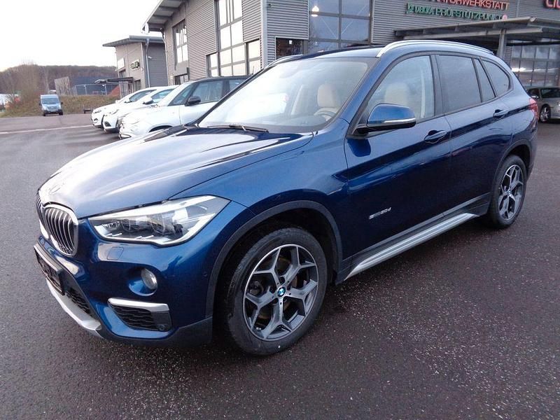 Blau Gebraucht 2016 BMW X1 xLine SUV | 16.999 € (Etwas zu teuer) - Bild 1/4