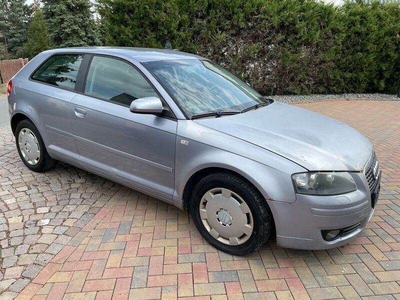 Gebraucht Audi A3 Ambiente 102 PS (75 kW) 2003 Silber Kleinwagen