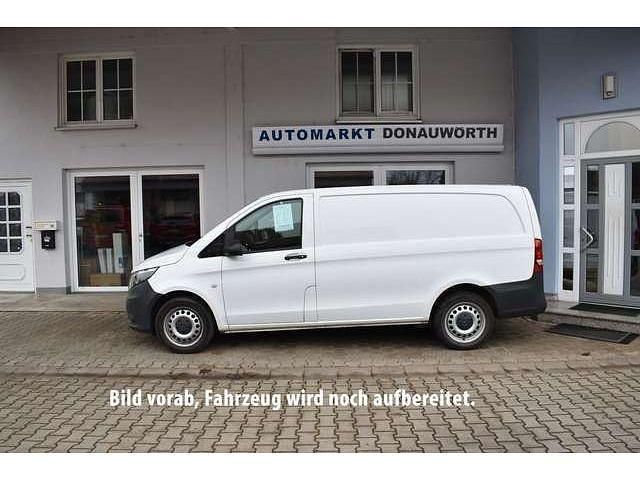 Gebraucht Mercedes Vito 163 PS (119 kW) 2021 Weiß Van
