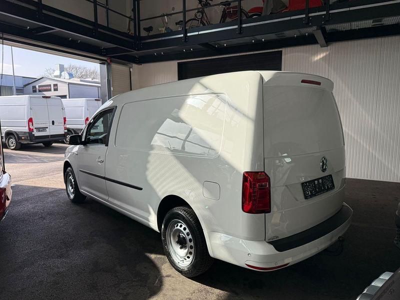 Gebraucht VW Caddy Maxi 102 PS (75 kW) 2019 Weiß Van / Kleinbus