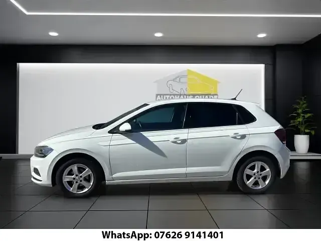 Gebraucht VW Polo Comfortline 75 PS (55 kW) 2018 Weiss Kleinwagen