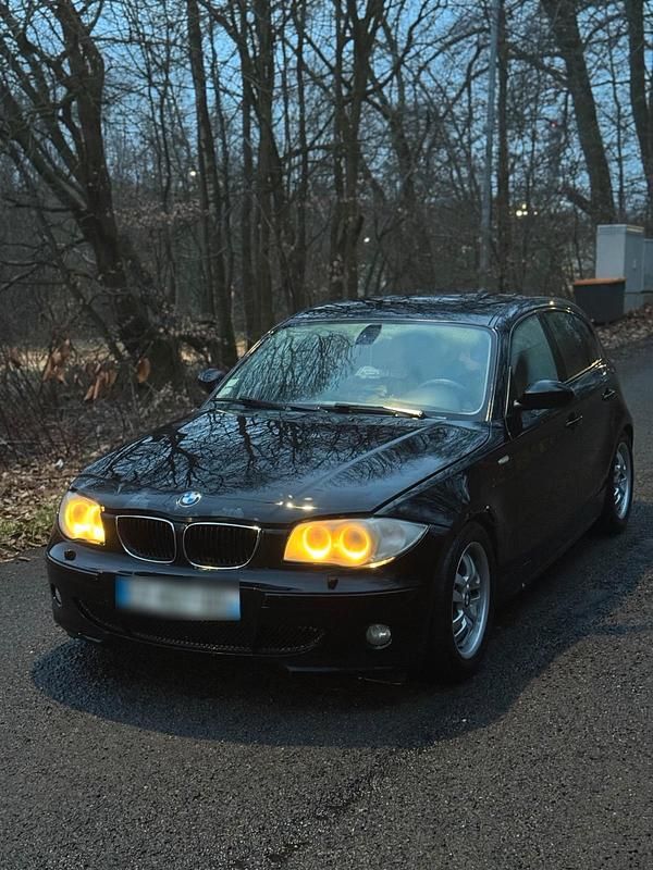 Gebraucht BMW 120 150 PS (110 kW) 2007 Schwarz Kleinwagen