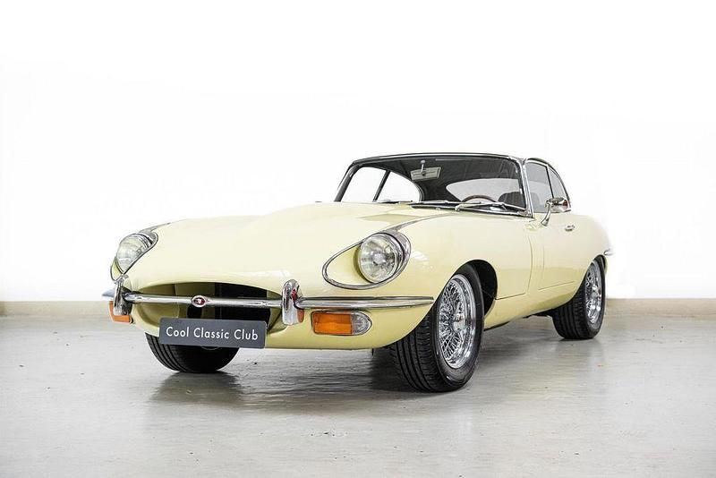 Gelb Gebraucht 1970 Jaguar E-Type S | 79.500 € - Bild 1/4