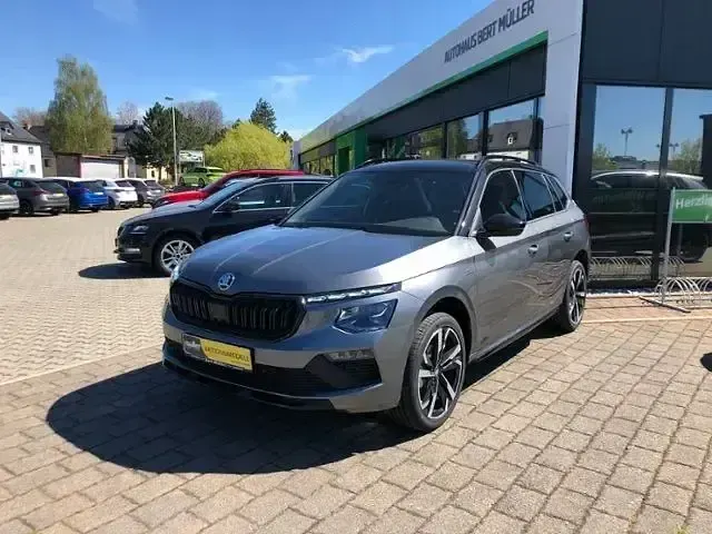 Neu Skoda Kamiq Monte Carlo 150 PS (110 kW) 2026 Graphitegrau metallic SUV