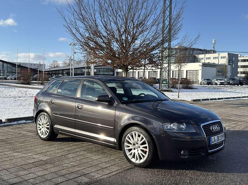 Gebraucht Audi A3 105 PS (77 kW) 2007 Braun Limousine