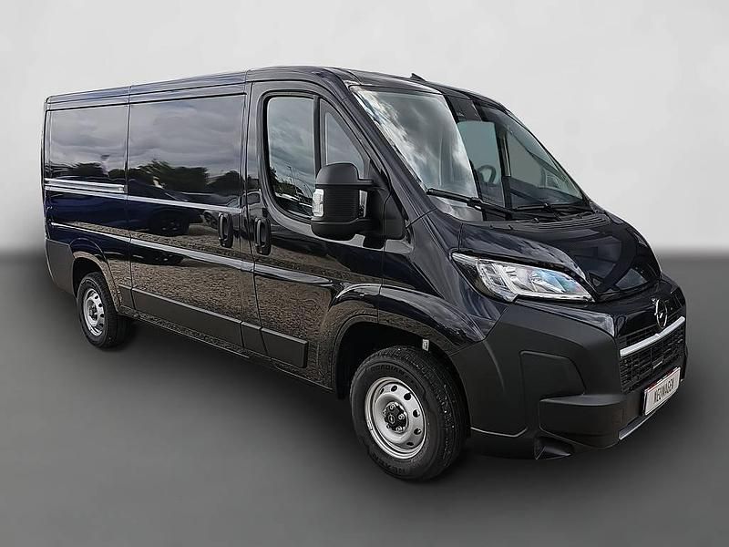 Neu Opel Movano 120 PS (88 kW) 2025 Grau Van