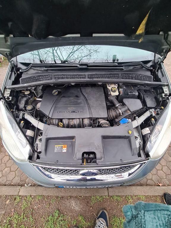 Gebraucht Ford Galaxy Ghia 145 PS (106 kW) 2009 Van / Kleinbus