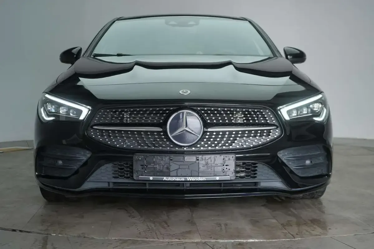 Gebraucht Mercedes CLA250 AMG line 224 PS (164 kW) 2020 Kosmosblack Coupé