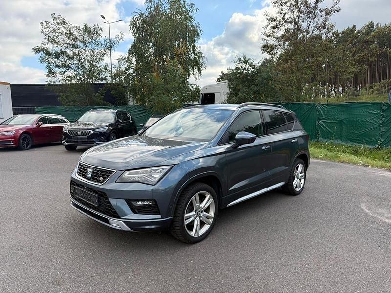 Grau Gebraucht 2019 Seat Ateca FR SUV | 12.900 € (Guter Preis) - Bild 1/4