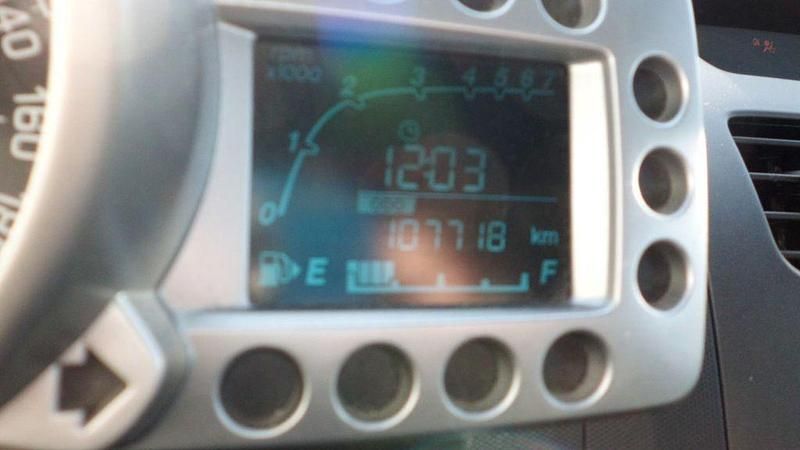 Gebraucht Chevrolet Spark 68 PS (50 kW) 2011 Rot Kleinwagen