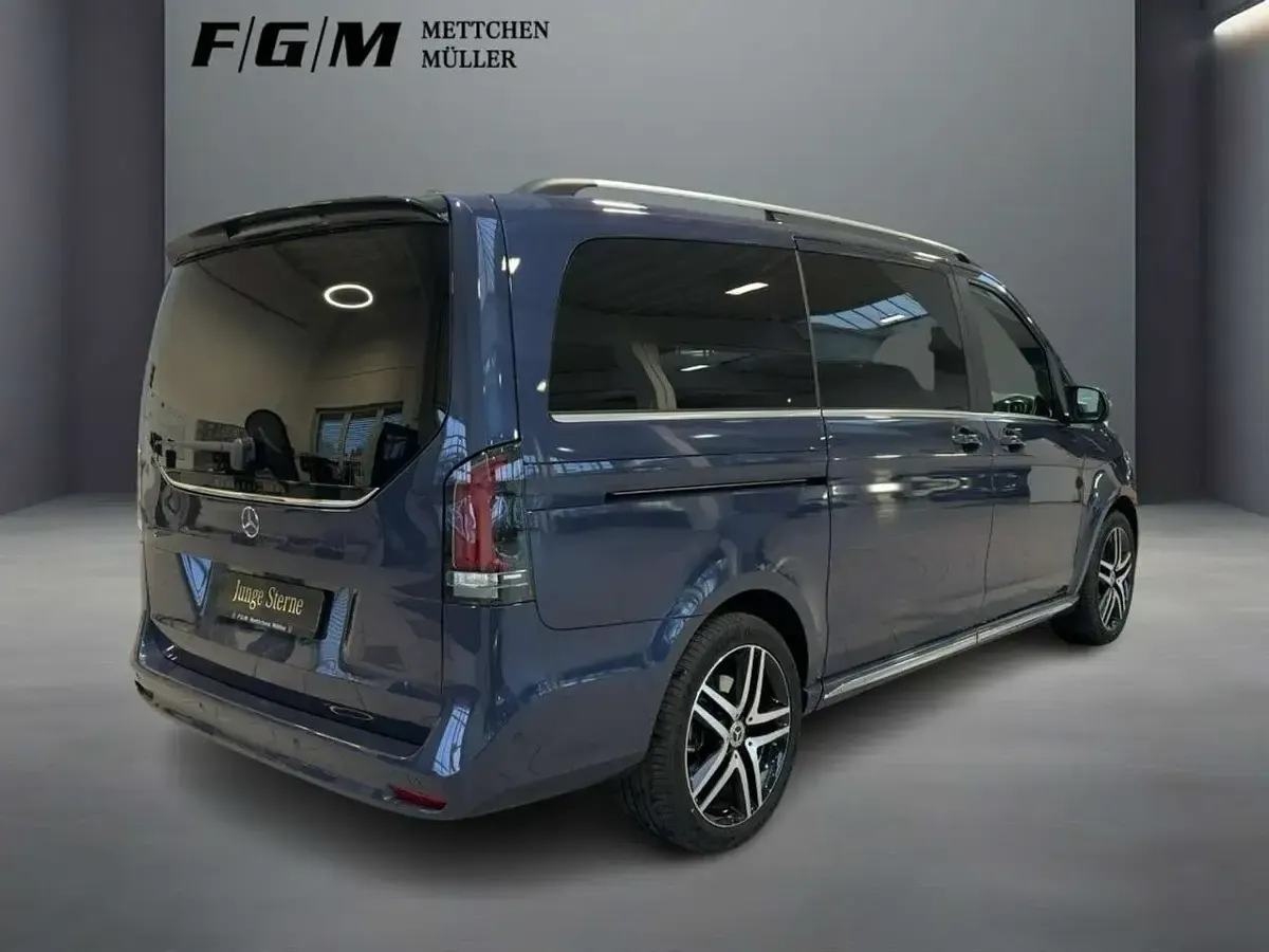 Gebraucht Mercedes V300 Exclusive 231 PS (169 kW) 2025 Sodalithblau met. Van / Kleinbus