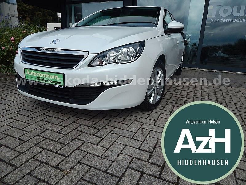 Weiß Gebraucht 2016 Peugeot 308 Active Kleinwagen | 8.490 € (Fairer Preis) - Bild 1/4