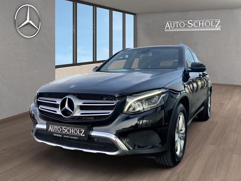 Schwarz Gebraucht 2016 Mercedes GLC250 Exclusive SUV | 22.467 € (Fairer Preis) - Bild 1/4