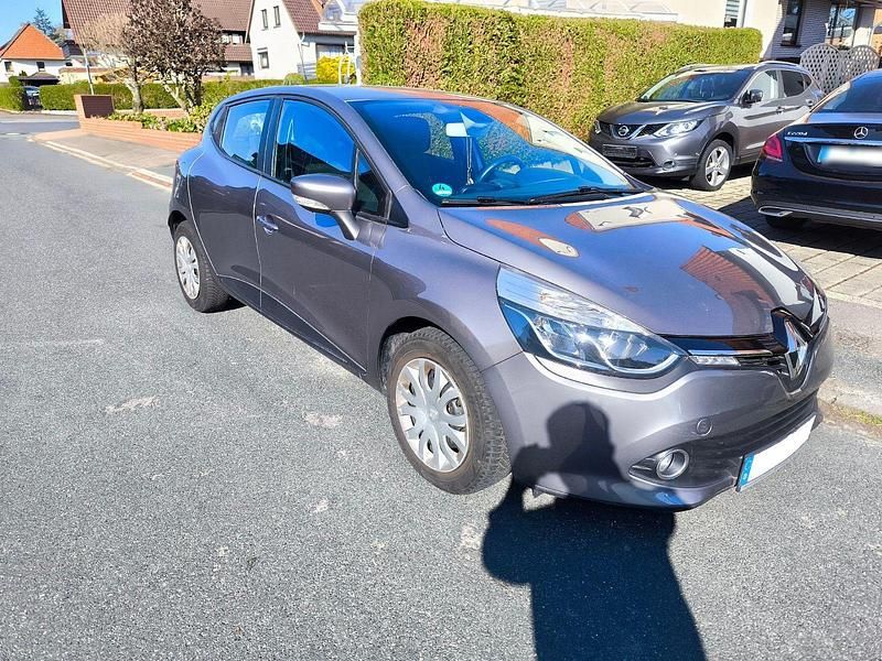 Gebraucht Renault Clio IV Dynamique 73 PS (53 kW) 2013 Grau Kleinwagen