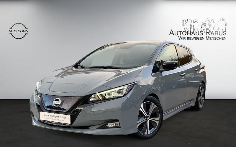 Gebraucht Nissan Leaf Tekna 160 kW (218 PS) 2021 Grau dunkelgrau Kleinwagen