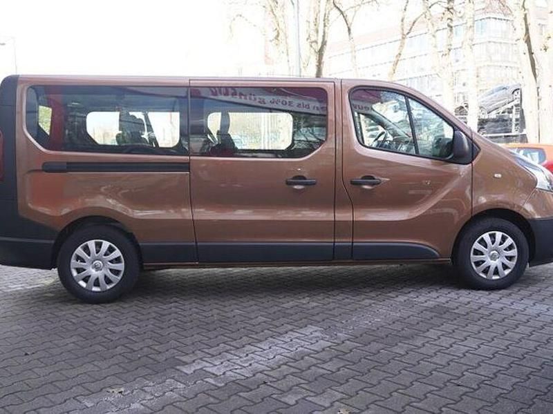 Gebraucht Renault Trafic 125 PS (91 kW) 2017 Kupfer Van / Kleinbus