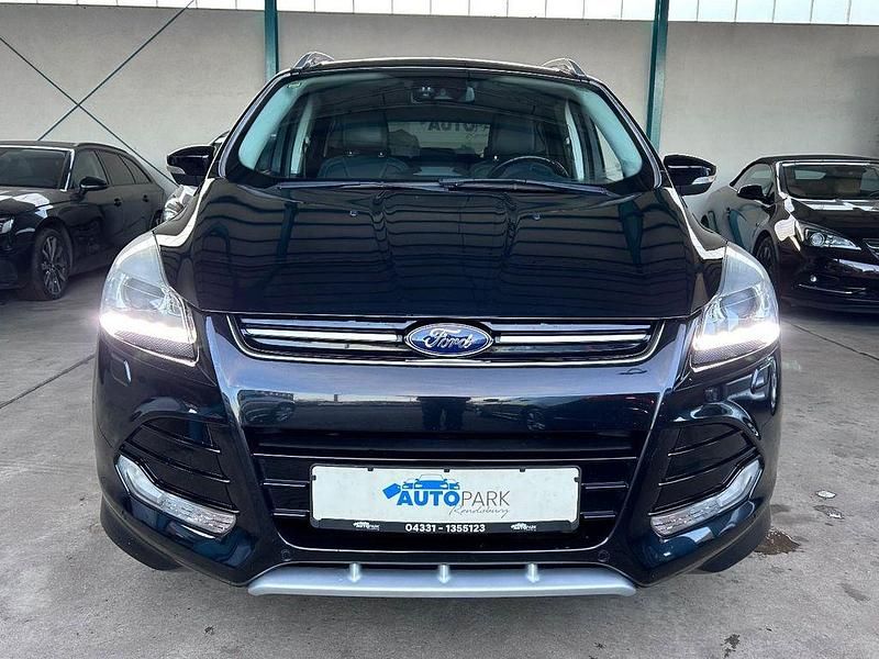 Gebraucht Ford Kuga Individual 163 PS (119 kW) 2014 Schwarz SUV