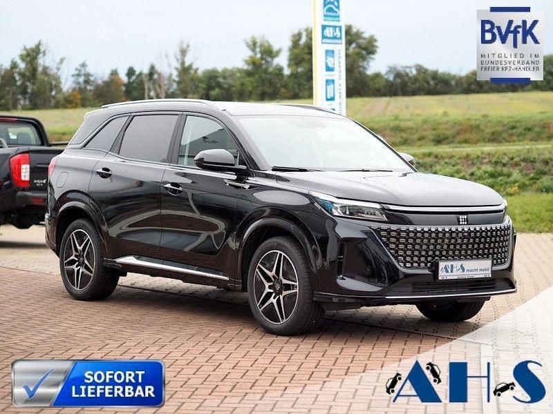 Neu DFSK E5 177 PS (130 kW) 2026 Schwarz SUV