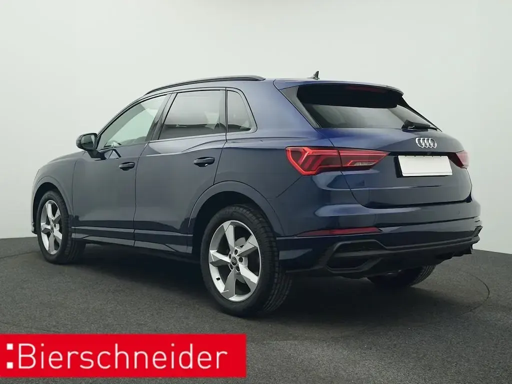 Gebraucht Audi Q3 Business 150 PS (110 kW) 2022 Blau SUV