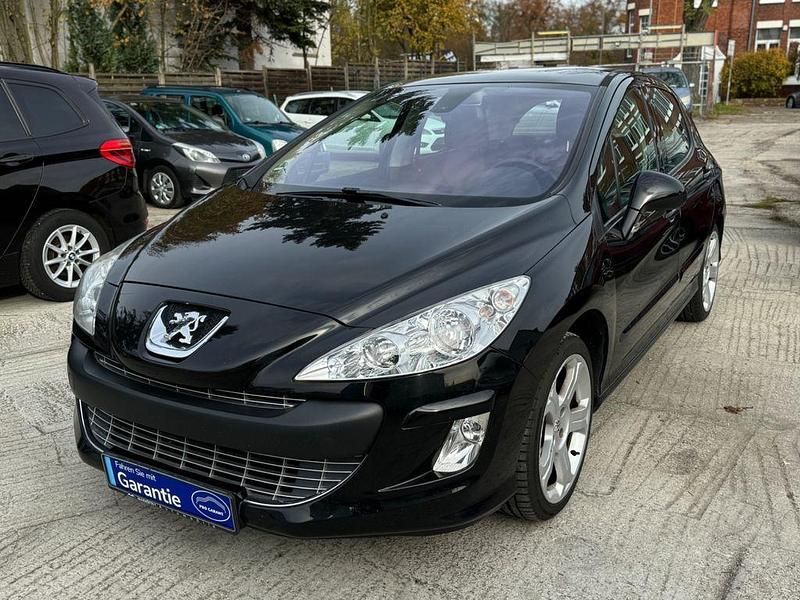 Schwarz Gebraucht 2010 Peugeot 308 Platinum Limousine | 4.999 € (Etwas zu teuer) - Bild 1/4