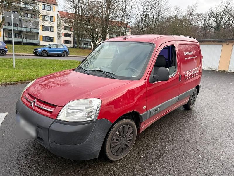 Rot Gebraucht 2007 Citroën Berlingo Van / Kleinbus | 1.100 € (Superpreis) - Bild 1/4