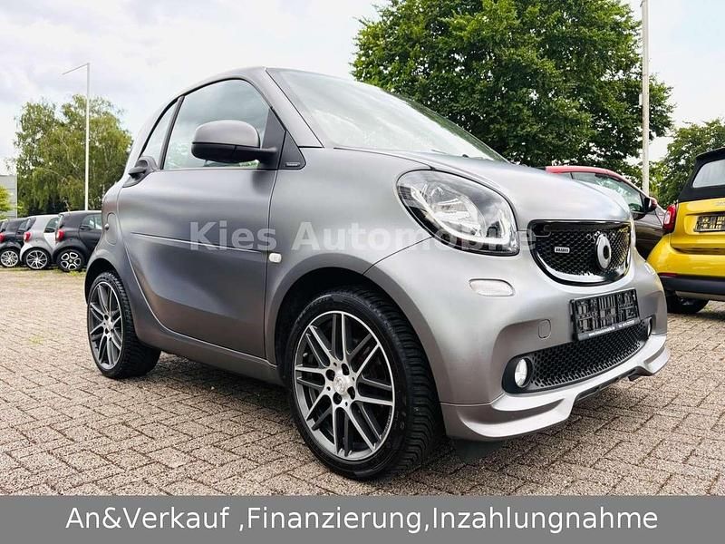 Grau Gebraucht 2017 Smart ForTwo Coupé Brabus Xclusive Kleinwagen | 19.970 € (Fairer Preis) - Bild 1/4