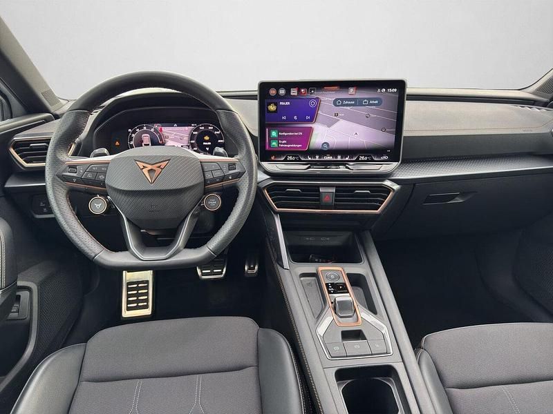 Gebraucht Cupra Leon 150 PS (110 kW) 2025 Glacial weiß metallic (metallic) Limousine