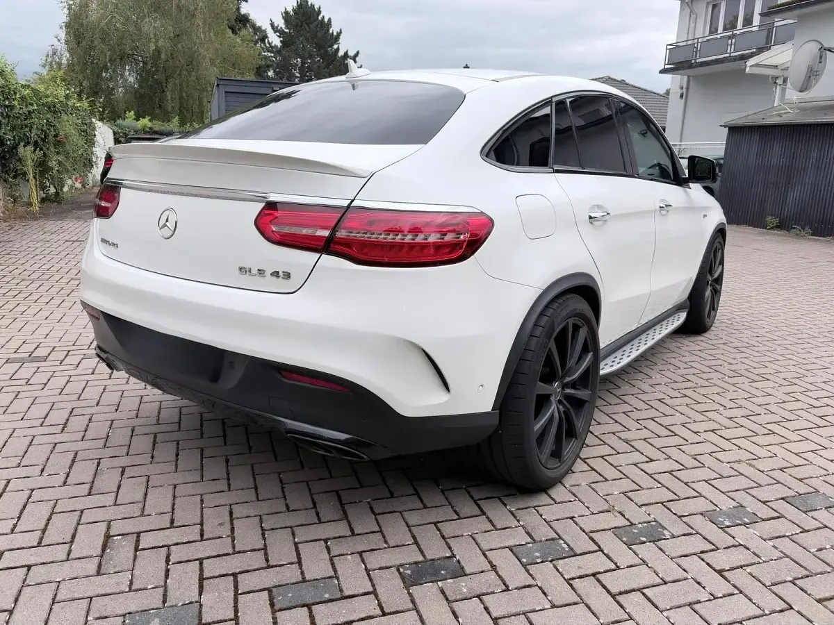 Gebraucht Mercedes GLE43 AMG AMG 367 PS (269 kW) 2017 Weiß SUV