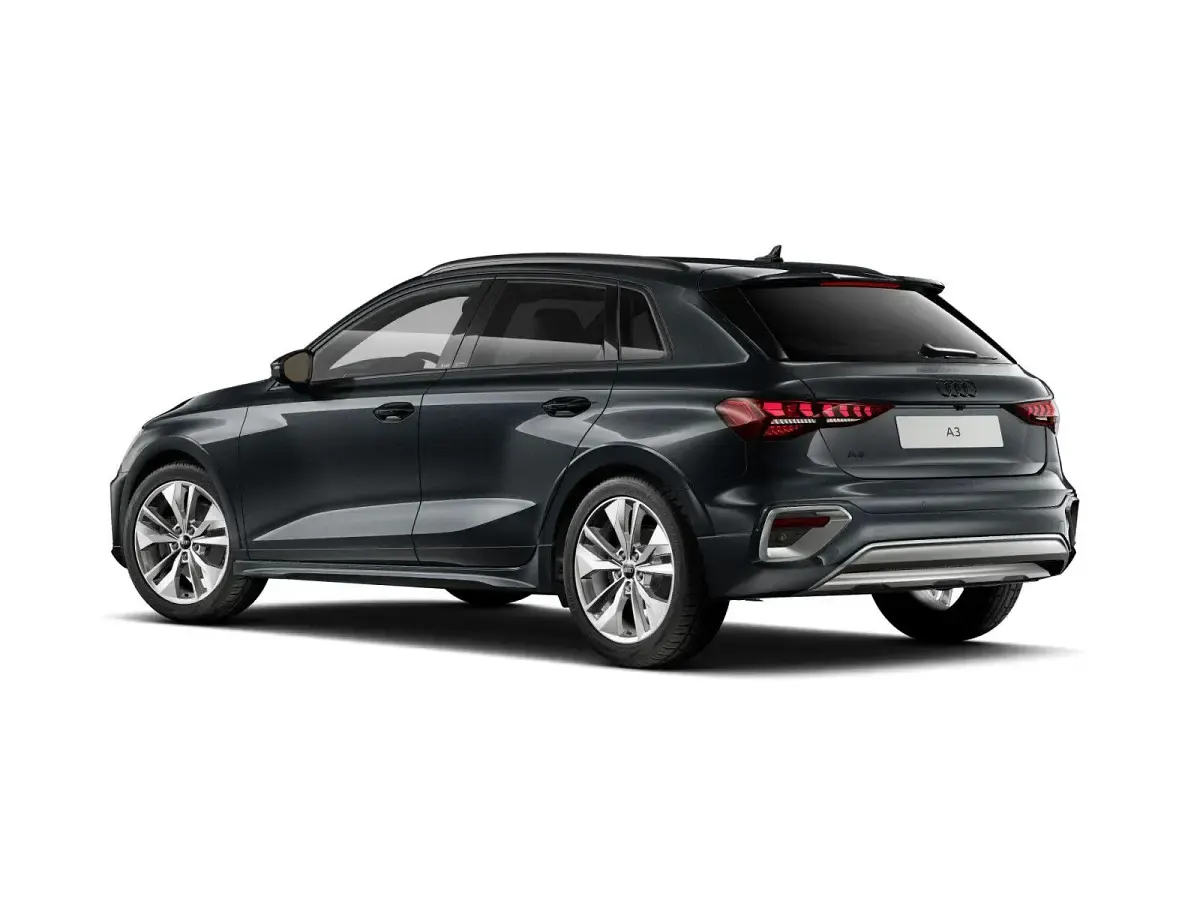 Gebraucht Audi A3 Ambiente 150 PS (110 kW) 2025 Manhattangrau metallic Limousine