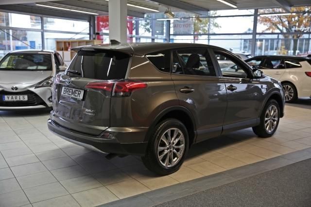 Verkauft Toyota RAV4 Hybrid Edition-S ., gebraucht 2017 ...