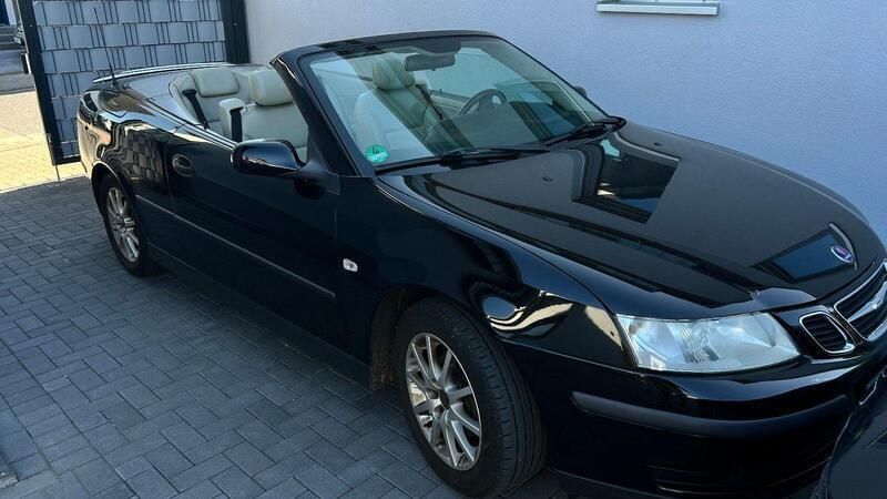 Schwarz Gebraucht 2005 Saab 9-3 Cabriolet Cabrio | 4.500 € (Superpreis) - Bild 1/4