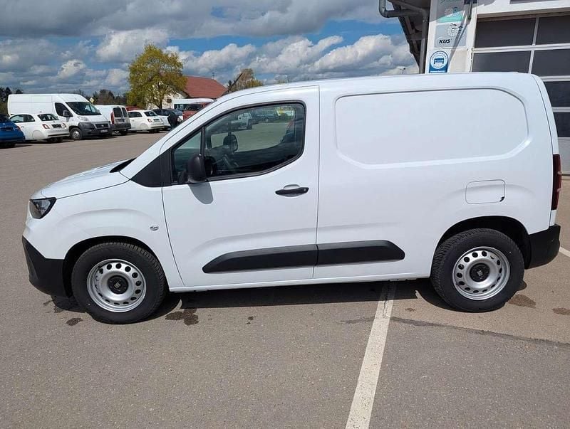 Neu Fiat Doblò 101 PS (74 kW) 2026 Gelato weiss Van / Kleinbus