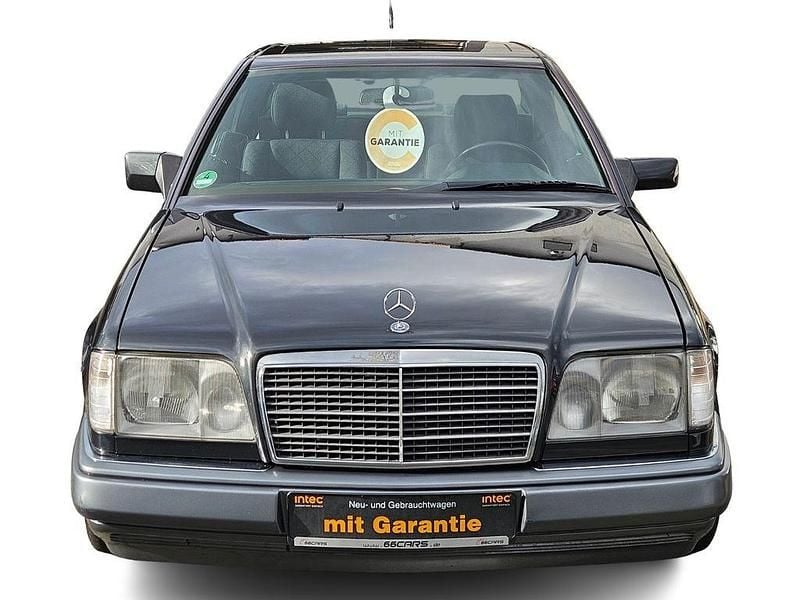 Gebraucht Mercedes E320 220 PS (161 kW) 1994 Grau Coupé