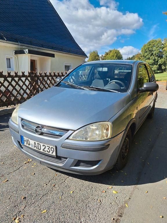 Silber Gebraucht 2004 Opel Corsa Limousine | 555 € (Superpreis) - Bild 1/4