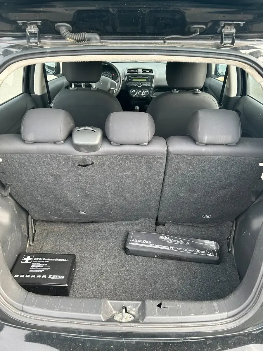 Gebraucht Mitsubishi Space Star 71 PS (52 kW) 2019 Schwarz Kleinwagen
