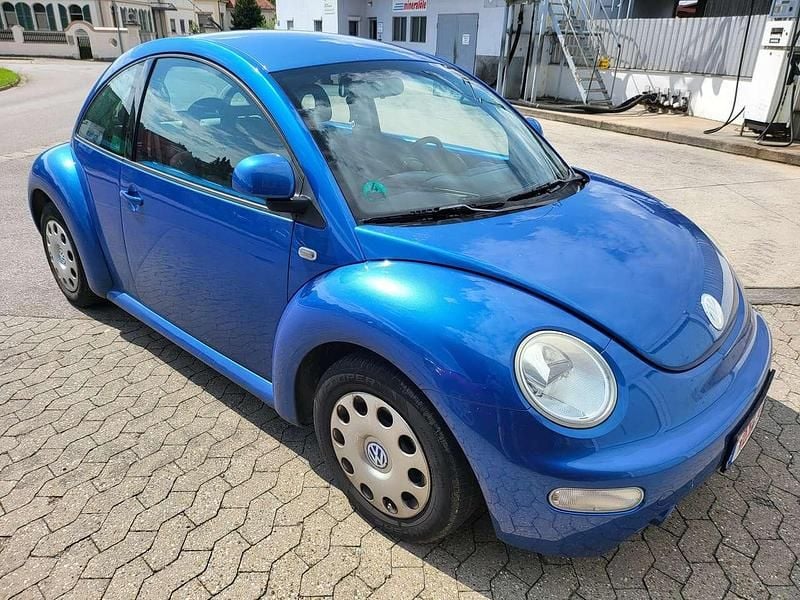 Gebraucht VW New Beetle Highline 116 PS (85 kW) 2000 Blau Kleinwagen