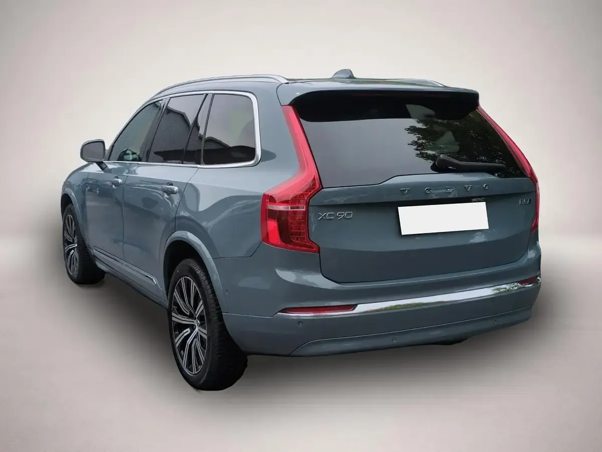 Gebraucht Volvo XC90 Plus 235 PS (172 kW) 2023 Manufacturer SUV