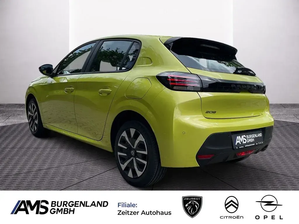 Neu Peugeot 208 Style 101 PS (74 kW) 2026 Gelb Kleinwagen