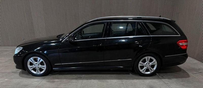 Gebraucht Mercedes E350 265 PS (194 kW) 2012 Schwarz Limousine