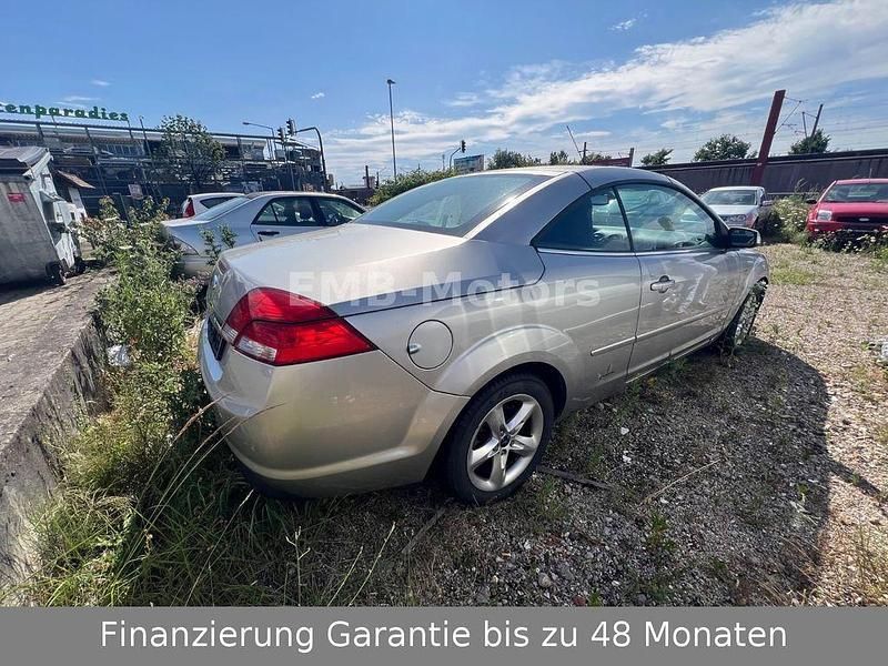Gebraucht Ford Focus Cabriolet Trend 136 PS (100 kW) 2008 Silber Cabrio