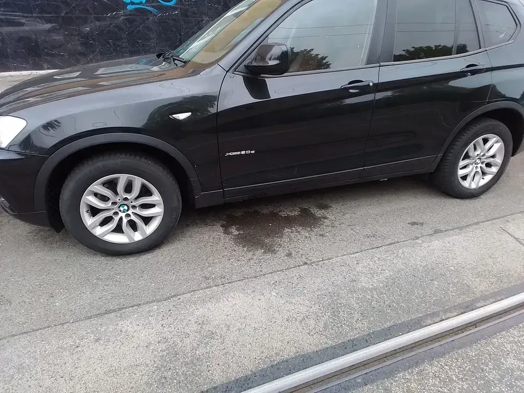 Gebraucht BMW X3 163 PS (119 kW) 2012 Schwarz SUV