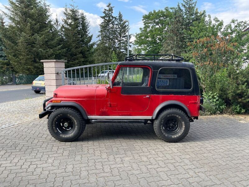 Gebraucht Jeep CJ 150 PS (110 kW) 1980 Rot SUV