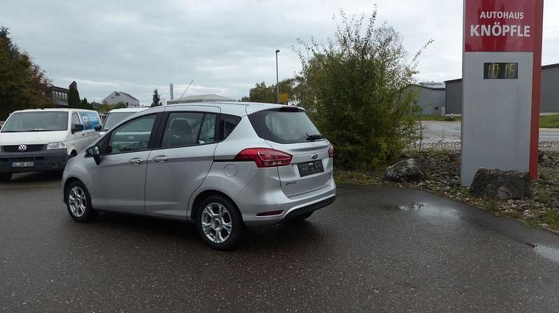 Gebraucht Ford B-MAX SYNC Edition 101 PS (74 kW) 2015 Silber Van / Kleinbus