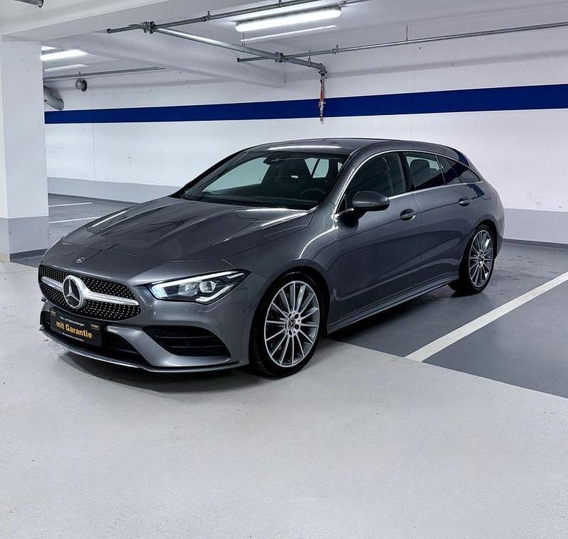 Gebraucht Mercedes CLA220 Shooting Brake AMG 190 PS (139 kW) 2019 Grau Kombi