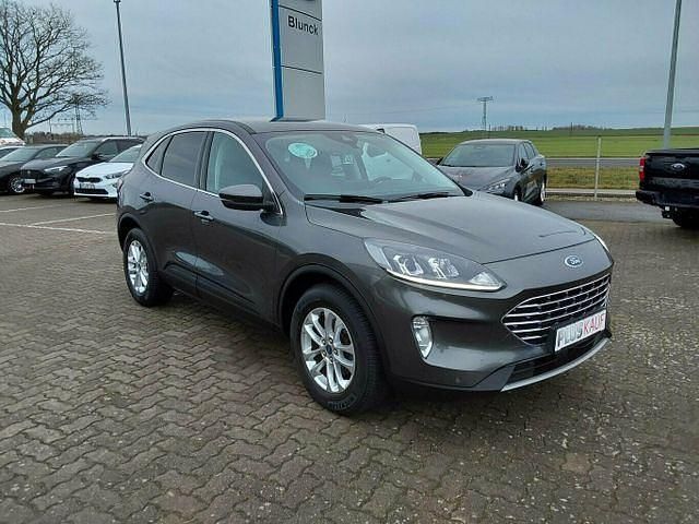 Gebraucht Ford Kuga Titanium 151 PS (111 kW) 2020 Magneticgrau (metallic) SUV
