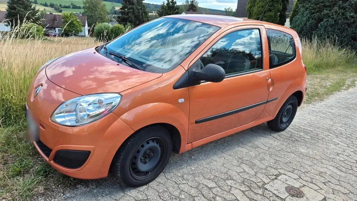Gebraucht Renault Twingo Elysee 75 PS (55 kW) 2007 Orange Kleinwagen