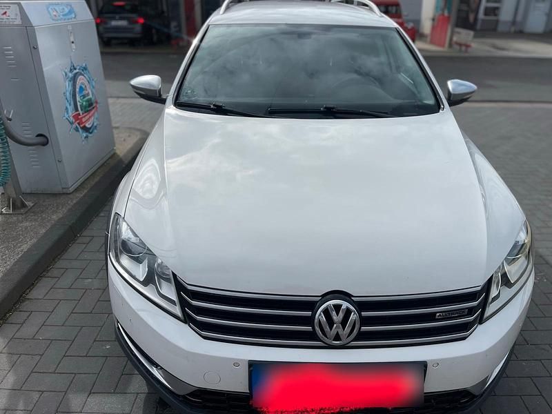 Gebraucht VW Passat Alltrack 177 PS (130 kW) 2014 Weiß Kombi